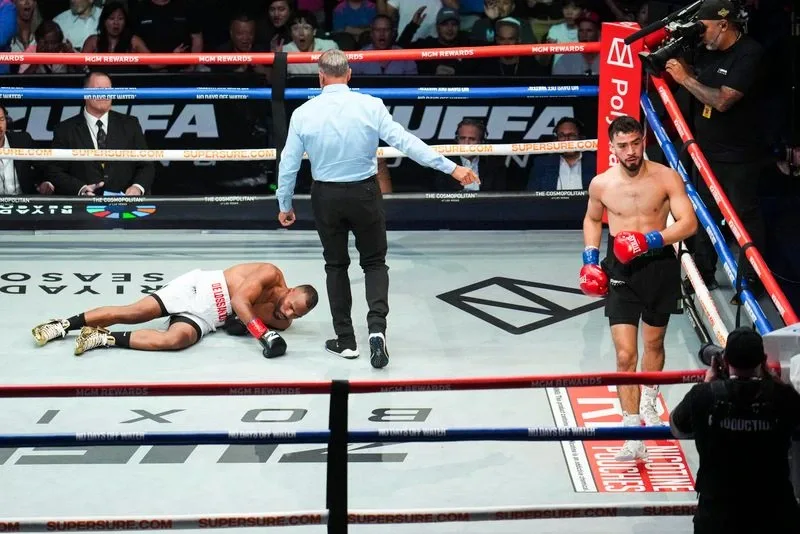 Valenzuela Seeks Shot At Stevenson, Rematch Against Russell
