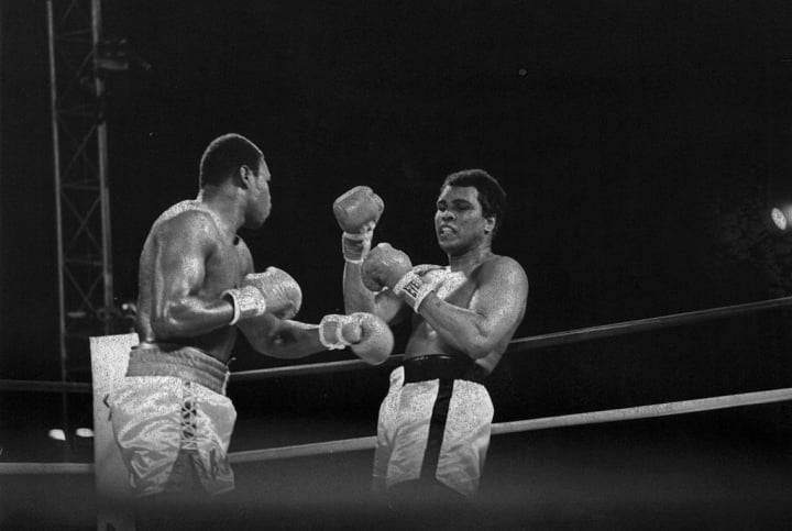 Oleksandr Usyk wouldn't win a round against Muhammad Ali, says Larry Holmes