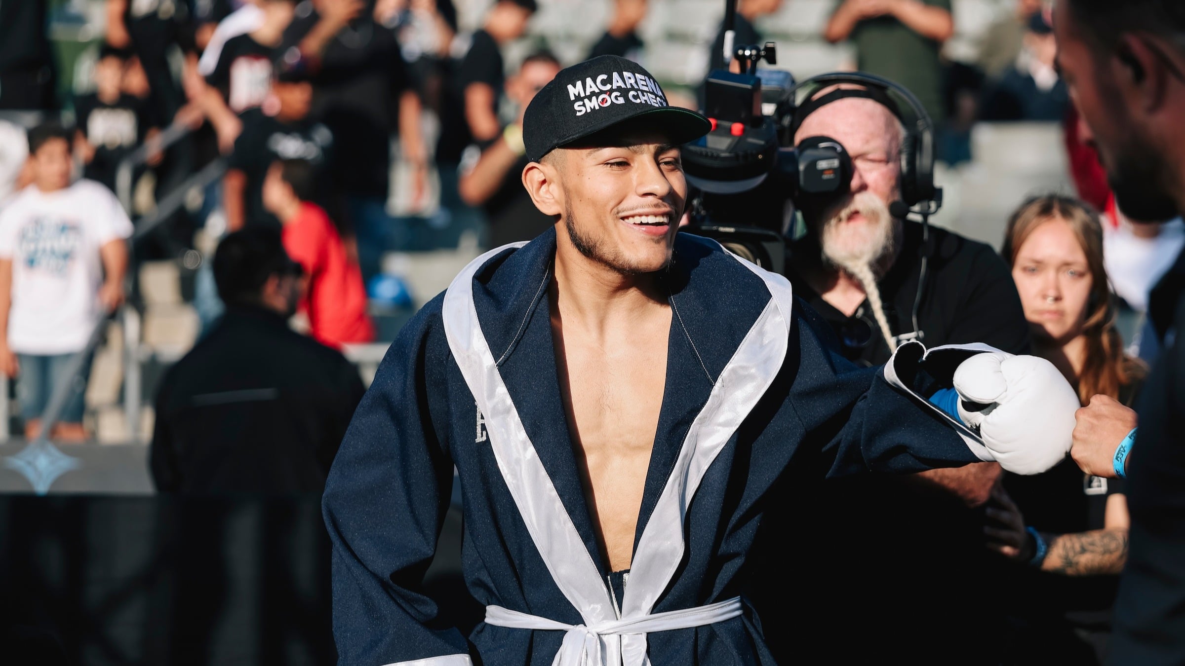 Title ready Albert Gonzalez announces himself to featherweight class
