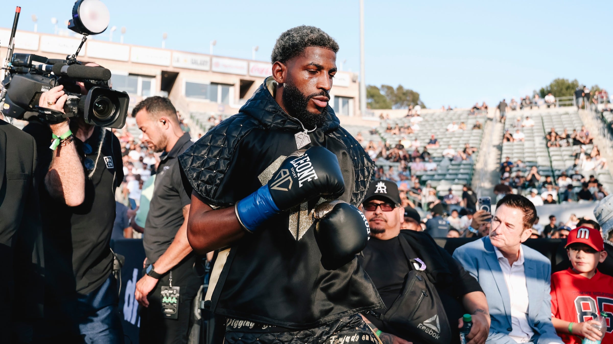 Andy Cruz mulls next fight options ... which includes Loma, Mason