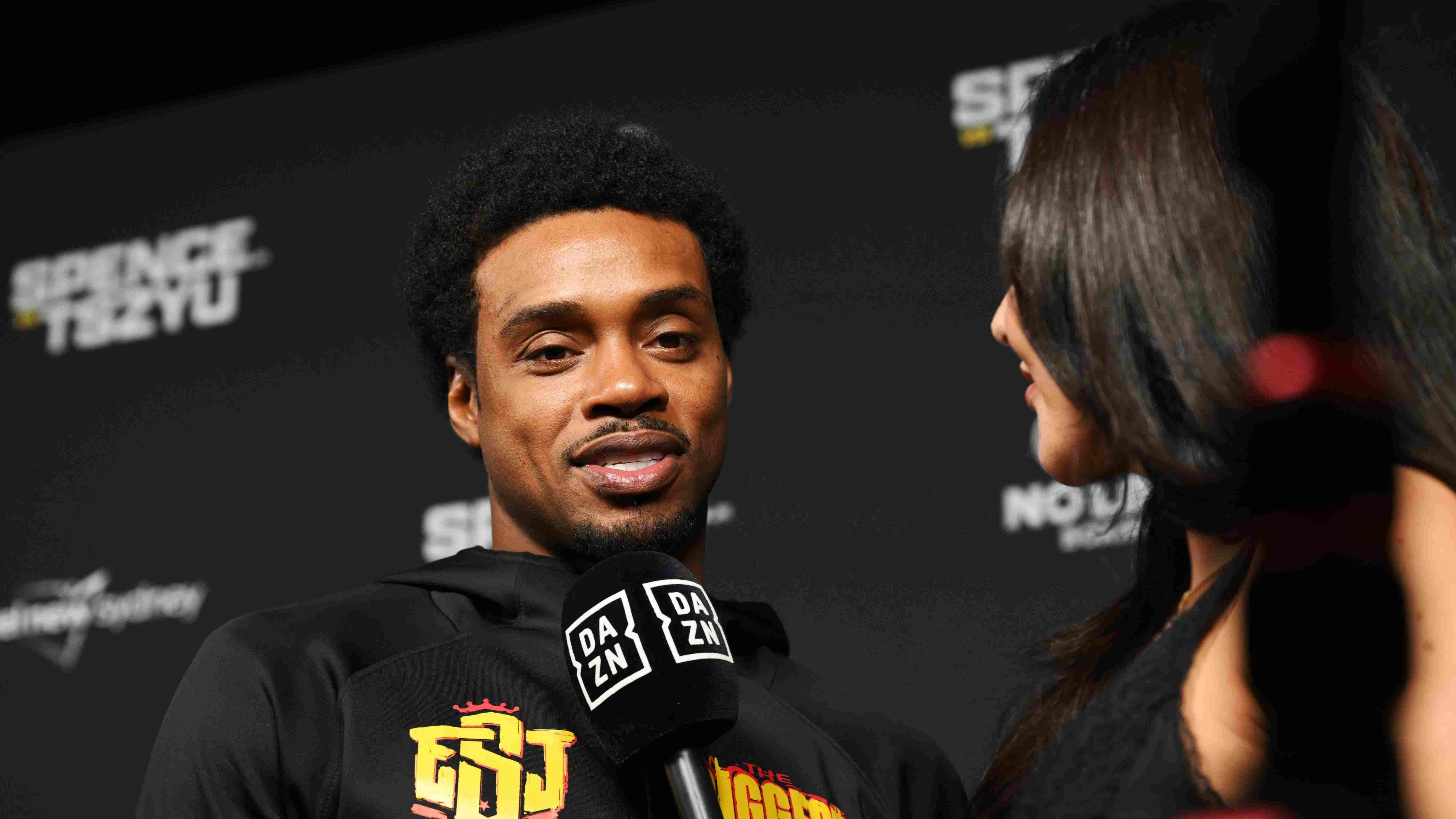 Spence explains weight change, continued hostility toward Tszyu