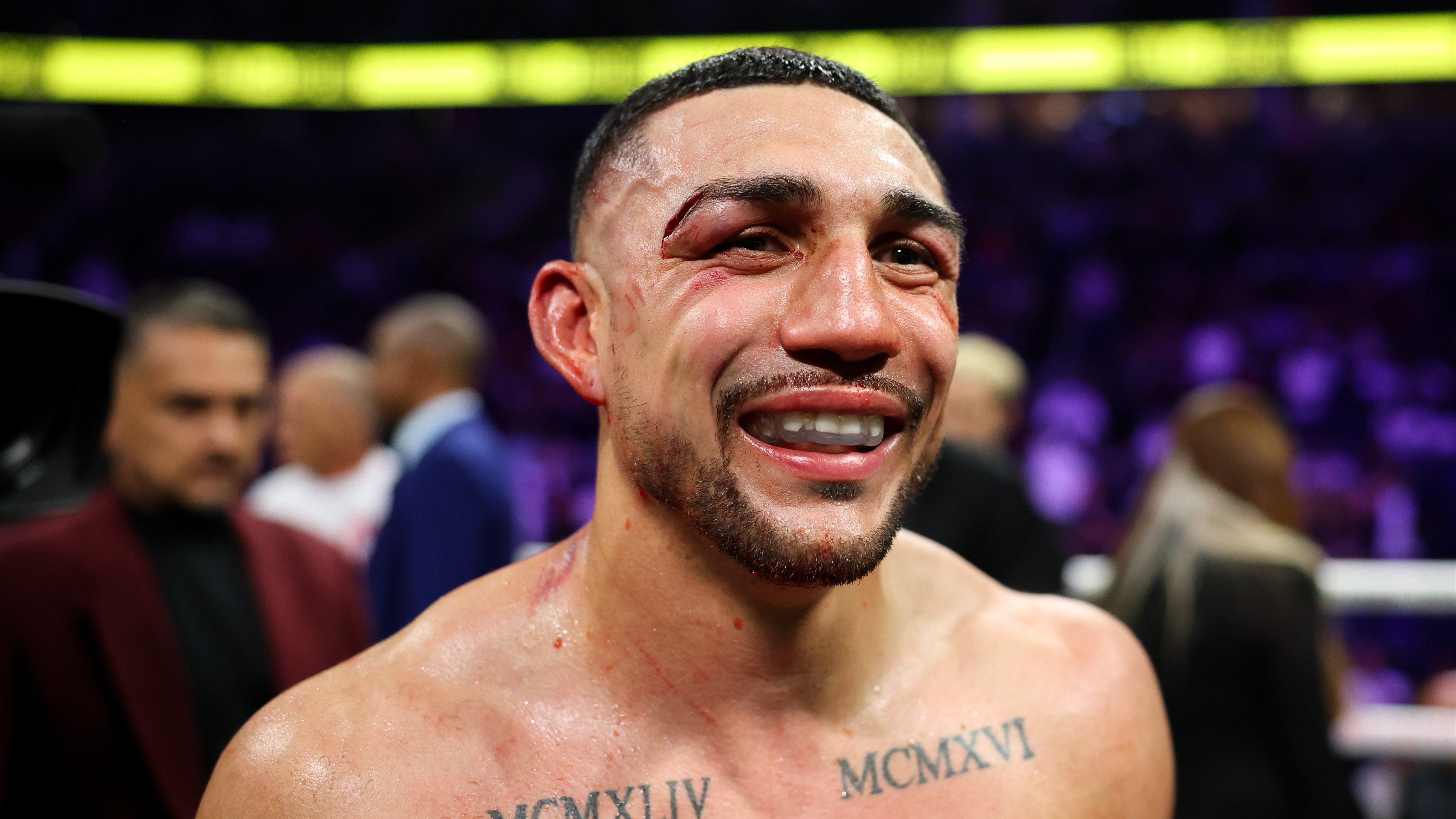 Lopez's welterweight title performance fails to win over Catterall