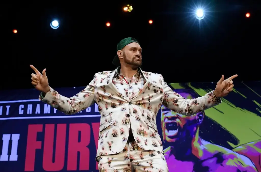 Fury Flies To U.S. To Train; Warren Optimistic He’ll Fight Joshua