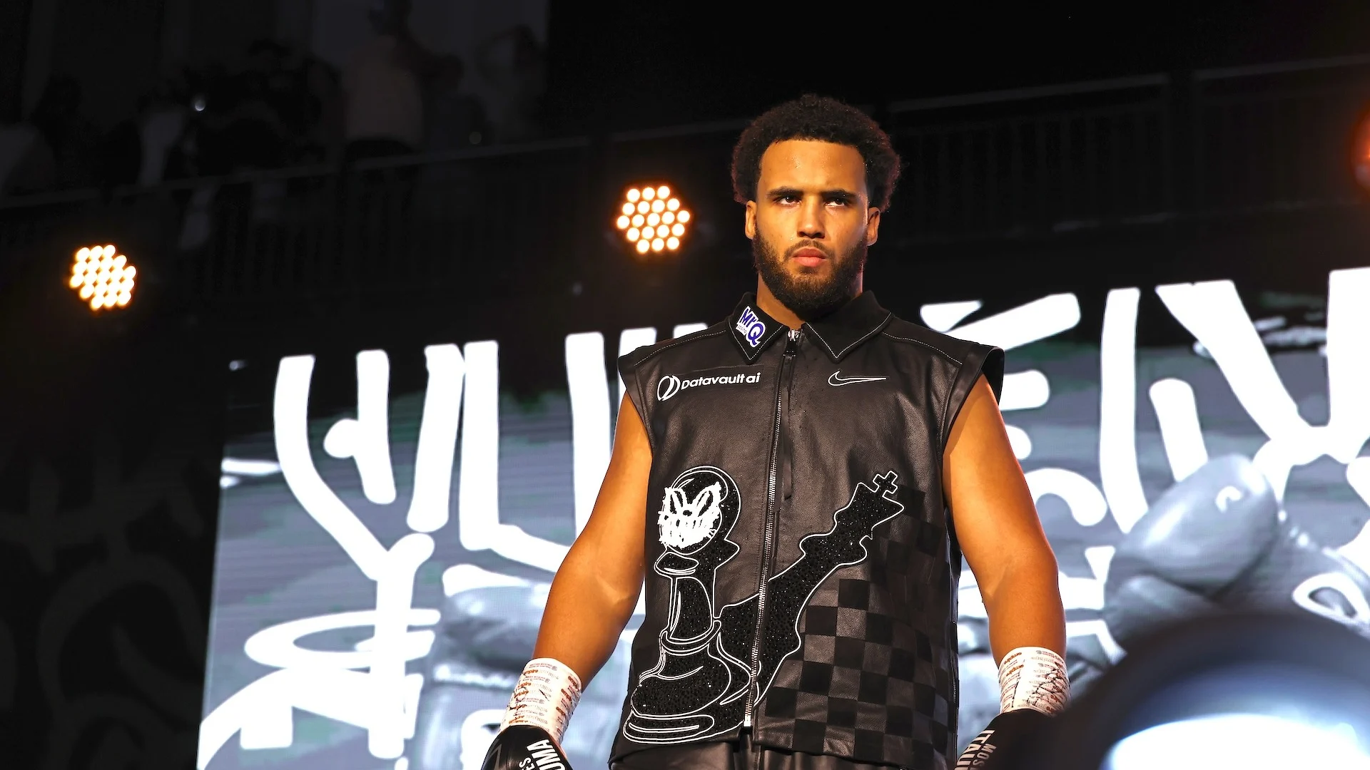 Itauma wants Hrgovic rematch but Warren calls for patience
