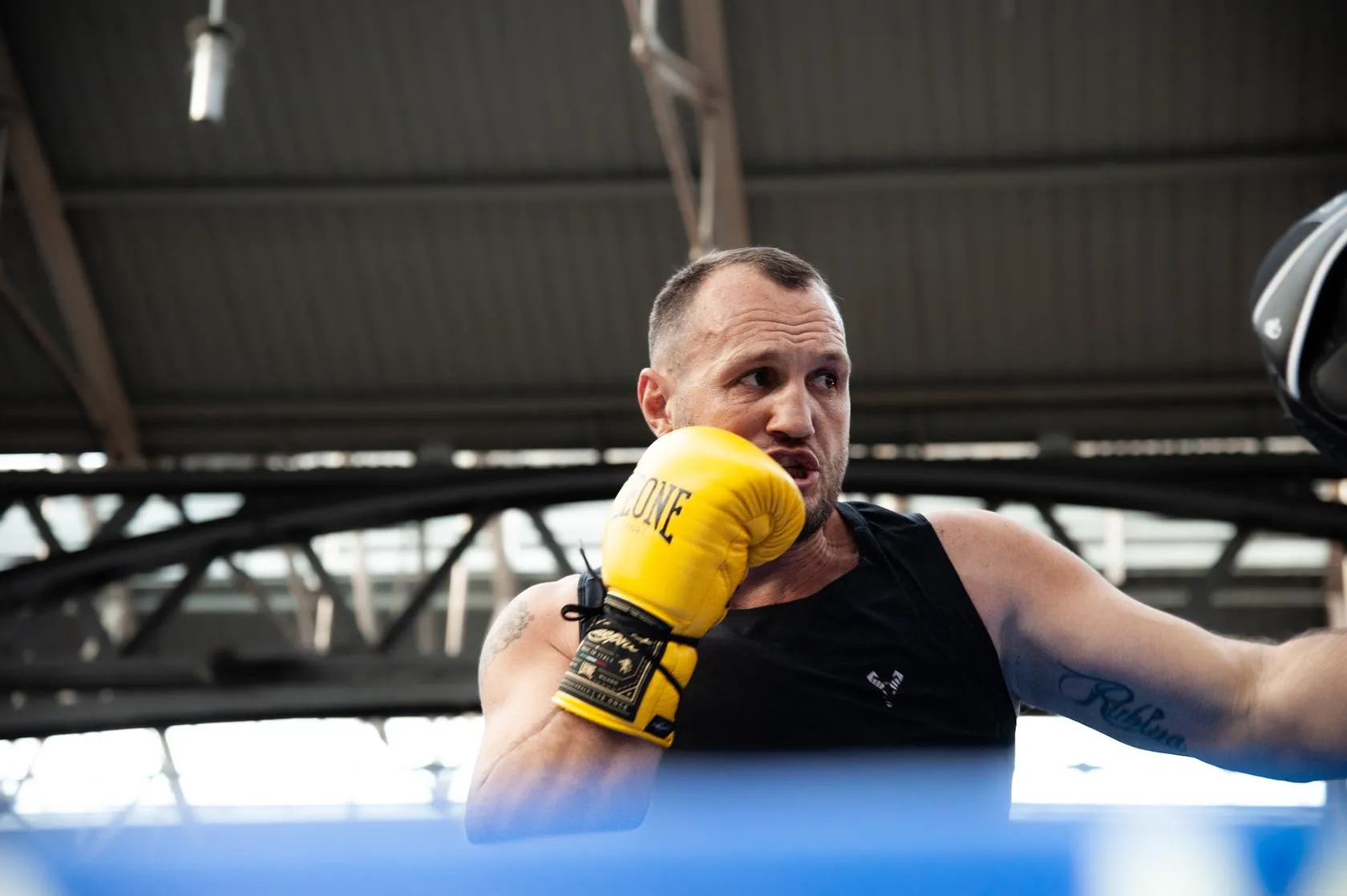 Nelson Hysa targets Agit Kabayel over domestic battle with Kristian Prenga