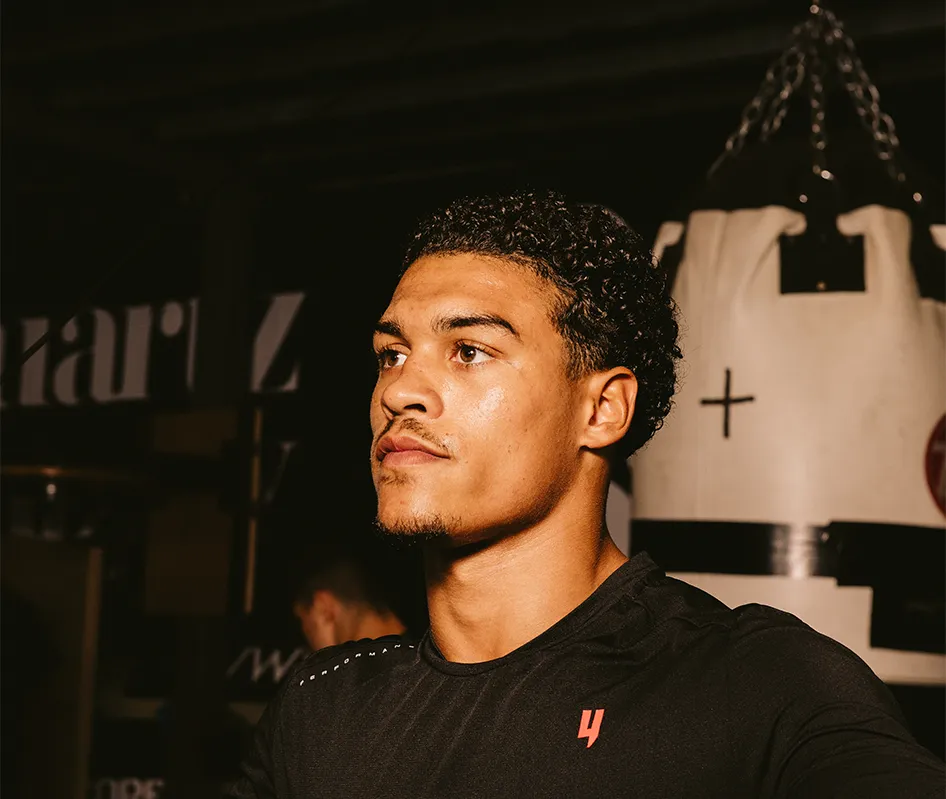 October debut for Odel Kamara teased as he signs with Matchroom Boxing