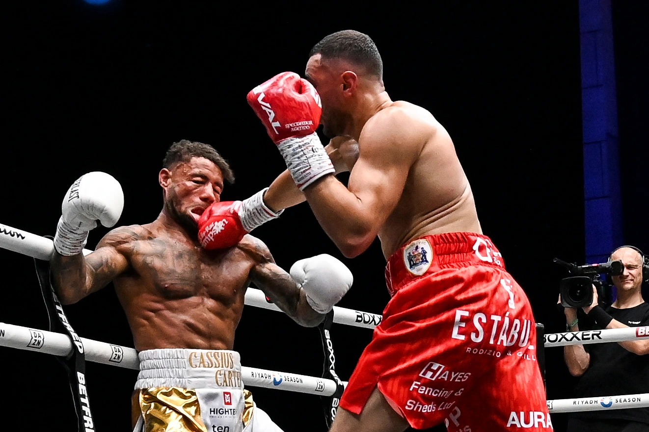 Simpson Avenges TKO Loss To Williamson; Career Back On Track