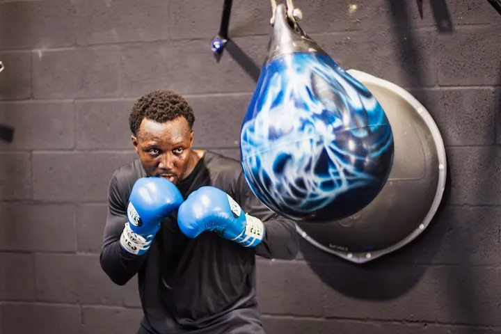 Abass Baraou wants that title feeling back; line forms with Giovani Santillan