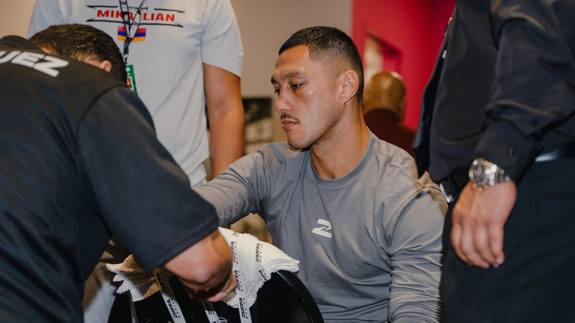 Opetaia says eight-month wait for Benavidez 'doesn't make sense'