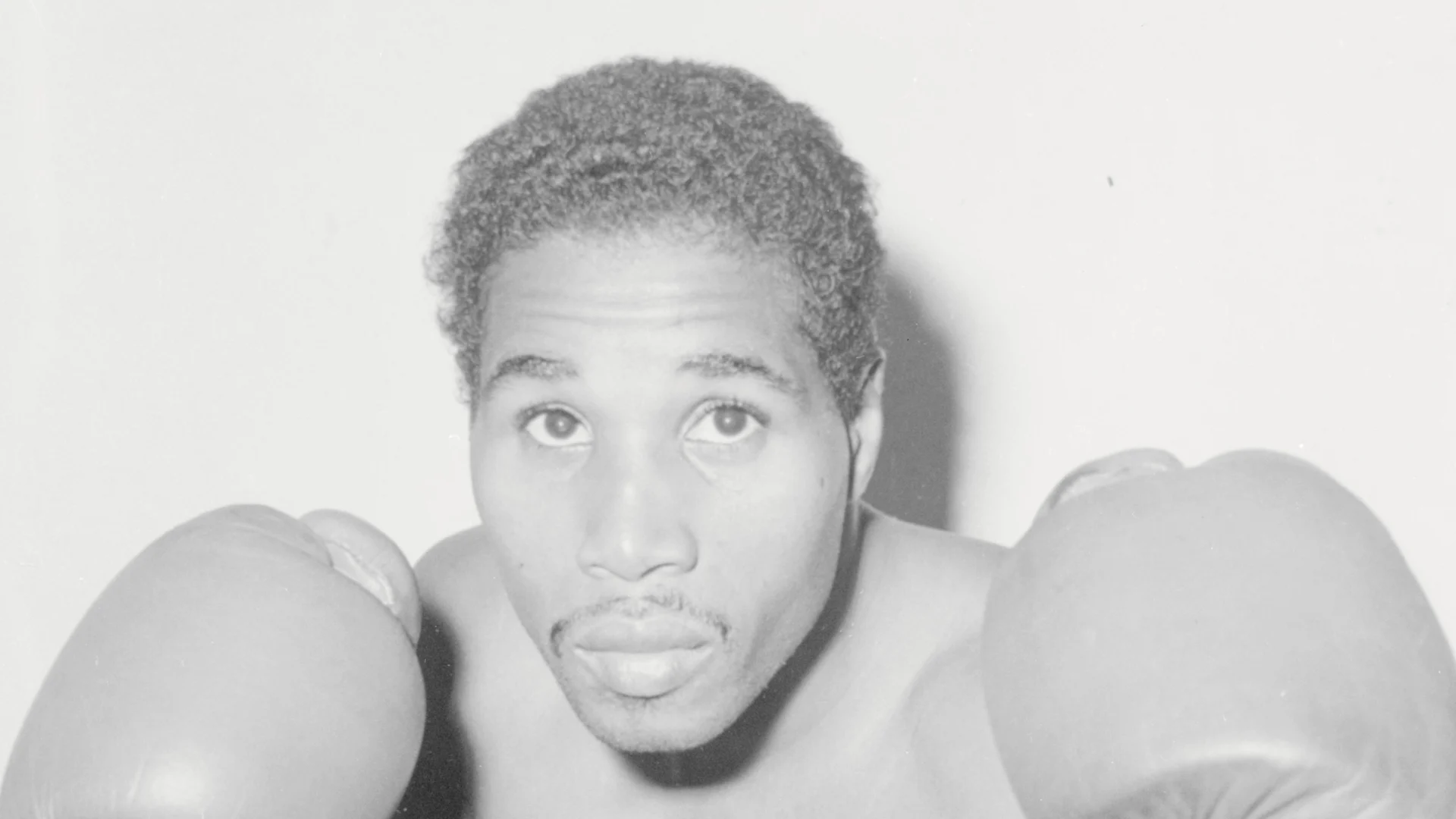 Former lightweight champion Ismael Laguna passes away at 83