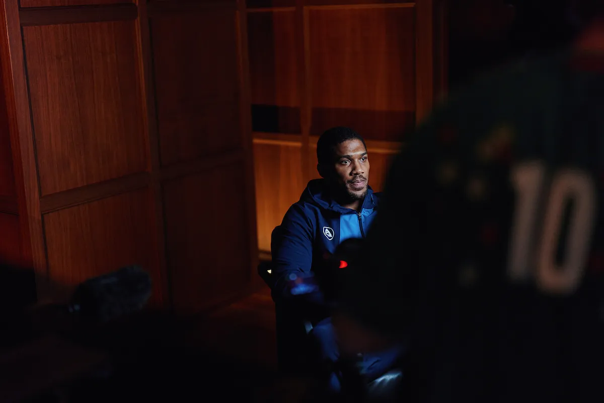 Anthony Joshua shares email from VADA requesting whereabouts of Tyson Fury