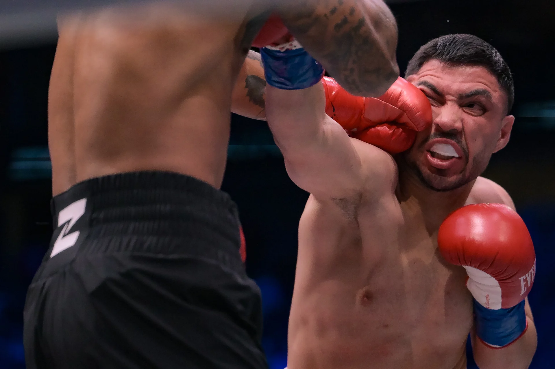 Cortes Secures Unanimous Decision Over Magsayo