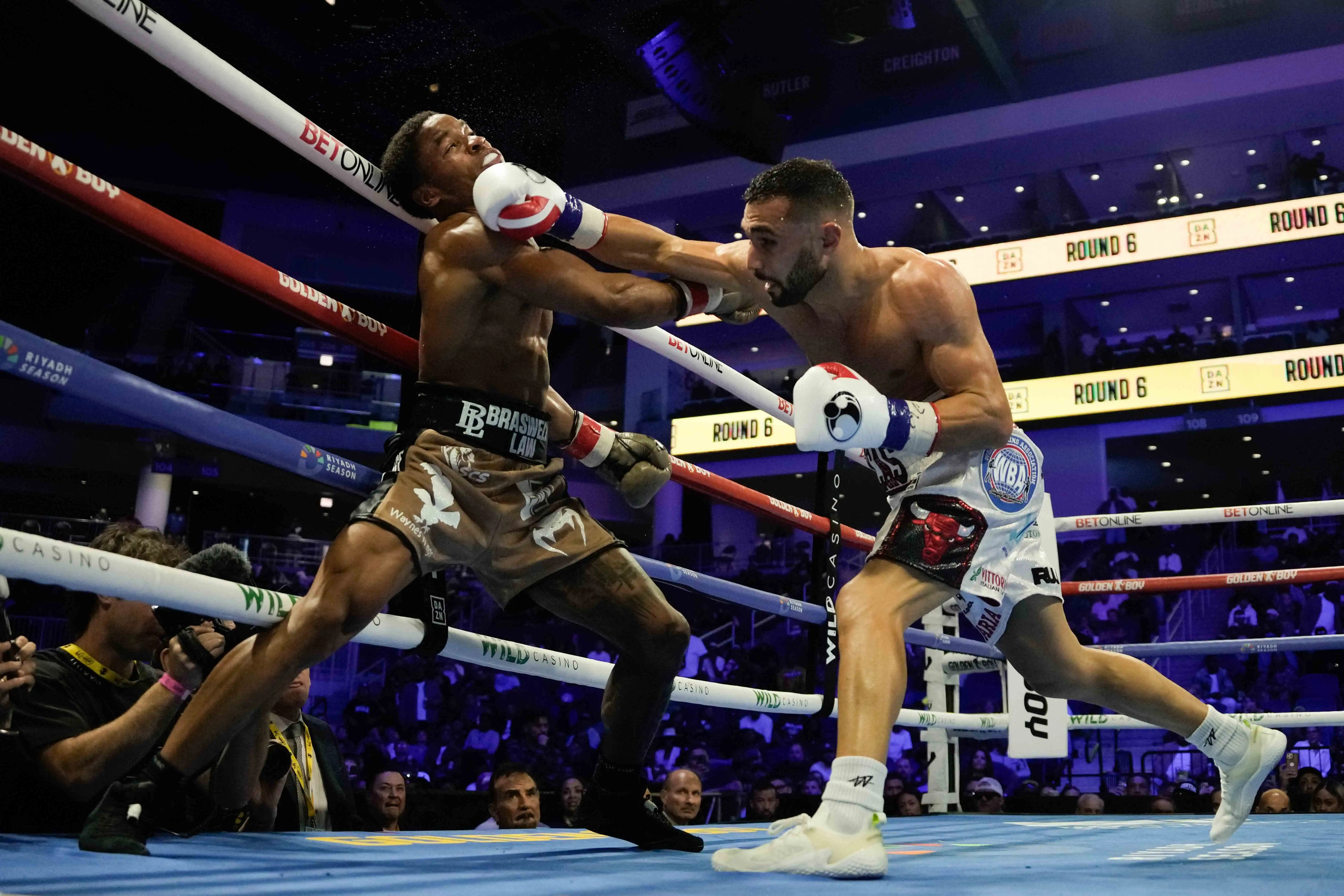 Stevenson rips 'C level fighter' Schofield after title win