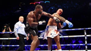 Dubois Destroys Wardley, Records 2nd-Round TKO In Rematch