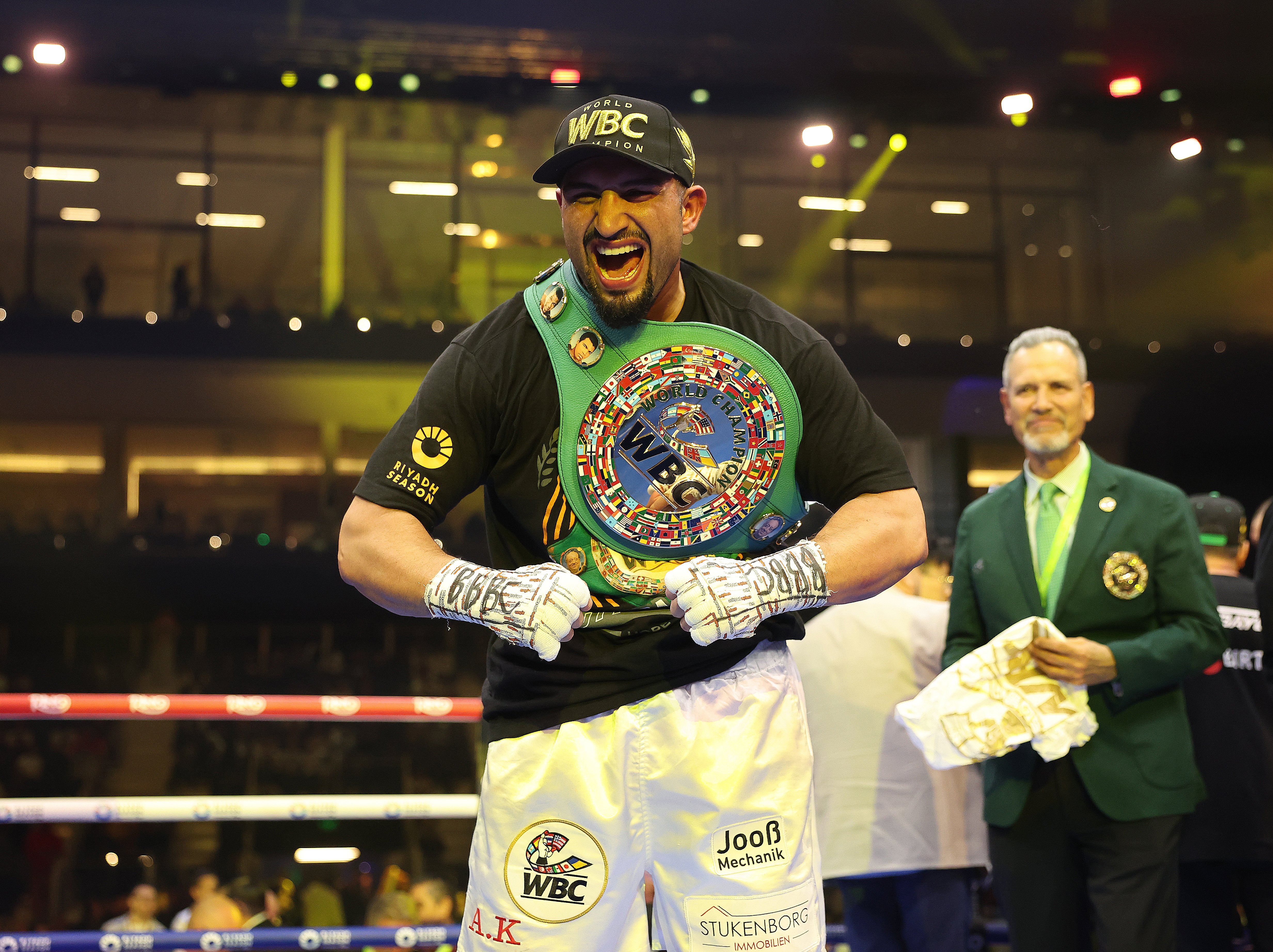 Agit Kabayel-Nelson Hysa confirmed for Dusseldorf on November 28